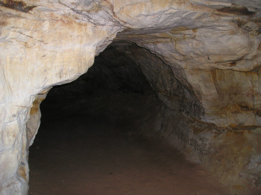 Приключение в Саблинских пещерах