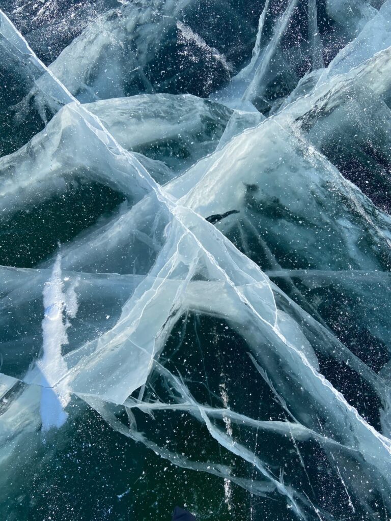 Легендарный тур на зимний Байкал «Лед и пламя» (6 дней / 6 ночей + первый день в полете)